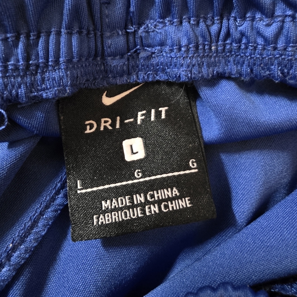 Nike Men's Deep Blue Athletic Shorts - Picture 5 of 5